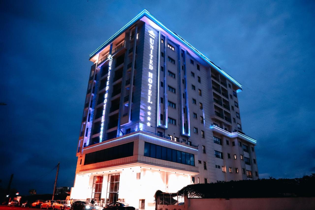 Yaoundé United Hotel International מראה חיצוני תמונה