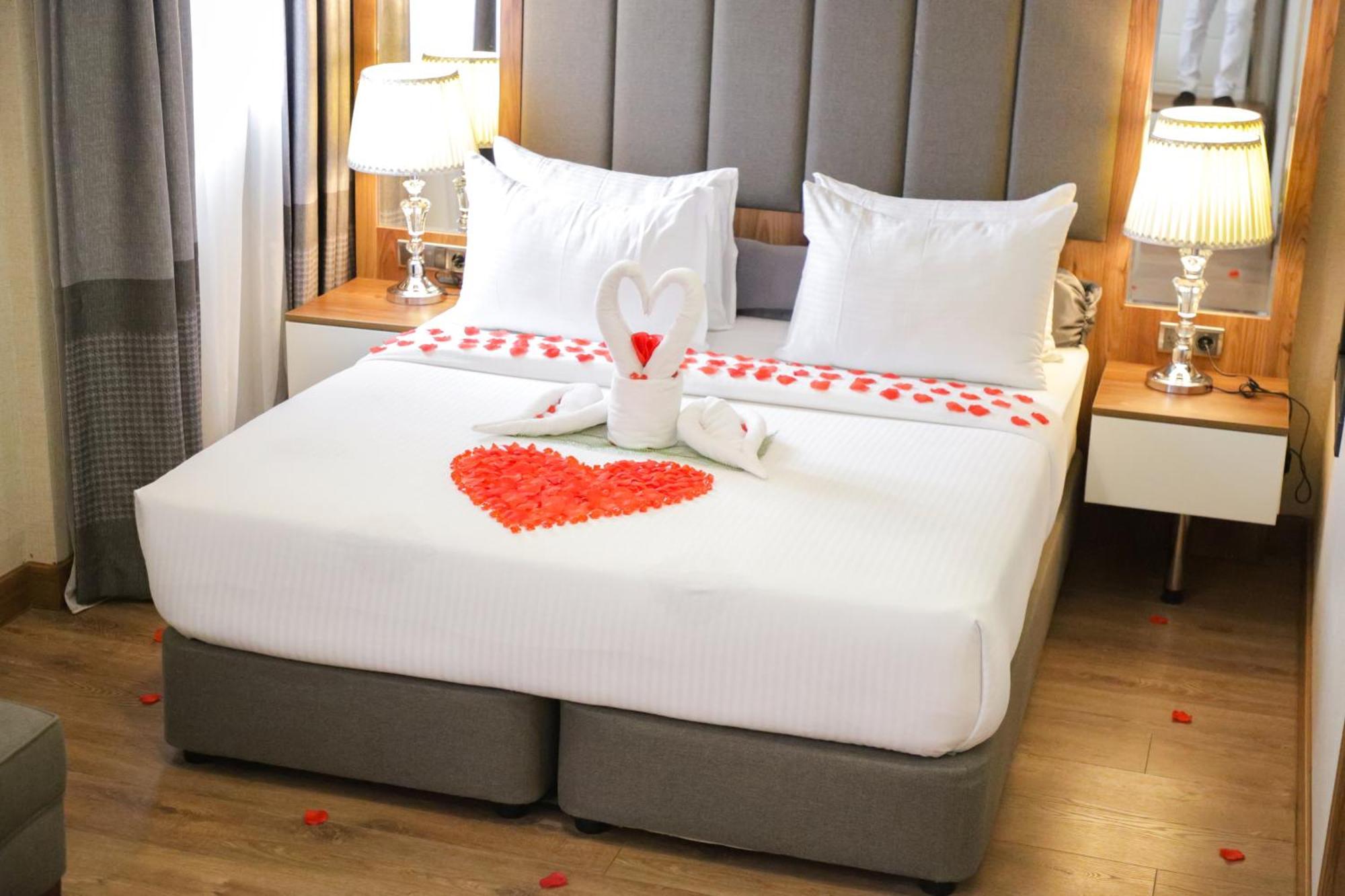Yaoundé United Hotel International מראה חיצוני תמונה
