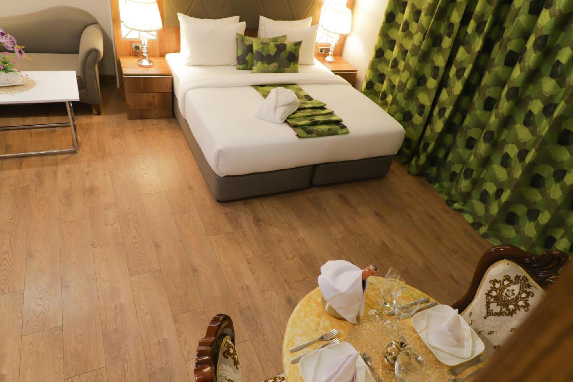 Yaoundé United Hotel International מראה חיצוני תמונה
