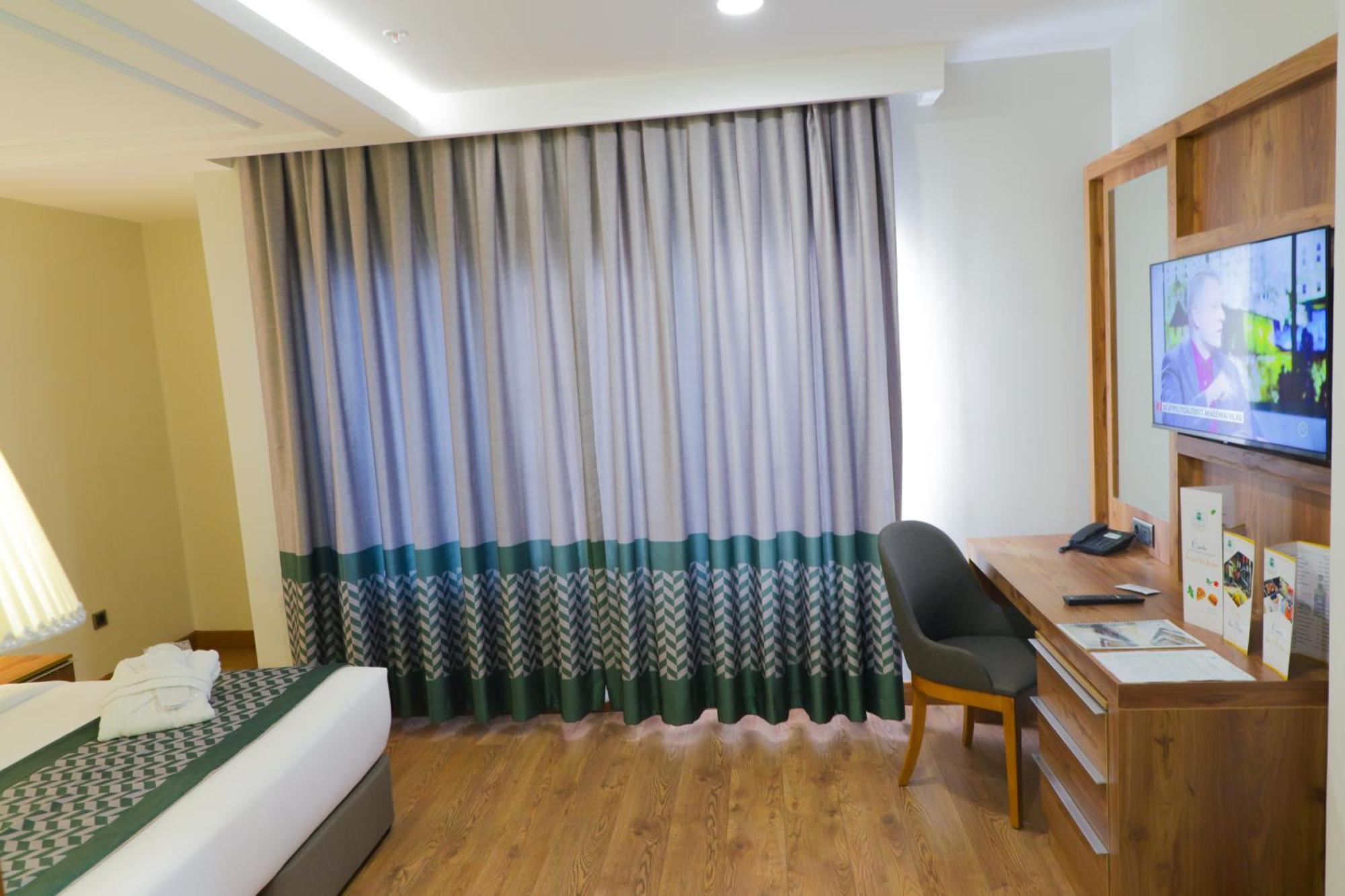 Yaoundé United Hotel International מראה חיצוני תמונה