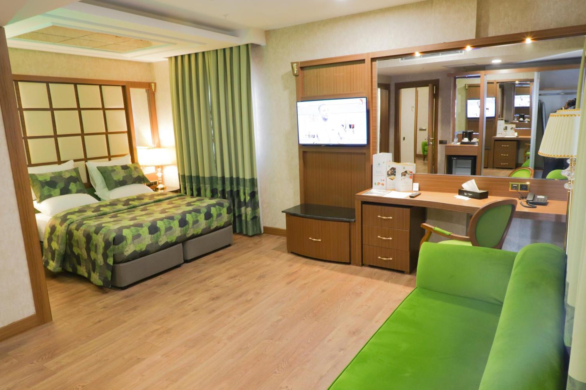 Yaoundé United Hotel International מראה חיצוני תמונה